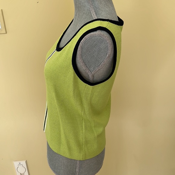 St. John Sport Jacket - Picture 10 of 15